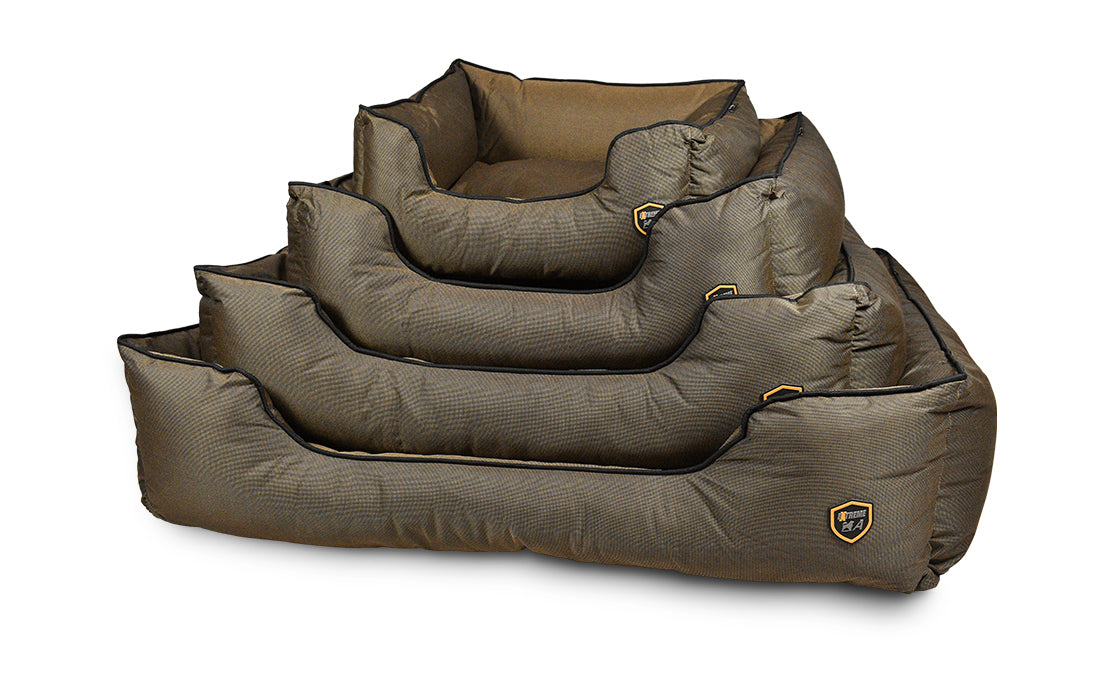 Agui Extreme Waterproof Bed - Black Tag